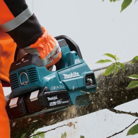 DUC256Z Sierra de cadena LXT® ¡Potencia y precisión Makita!